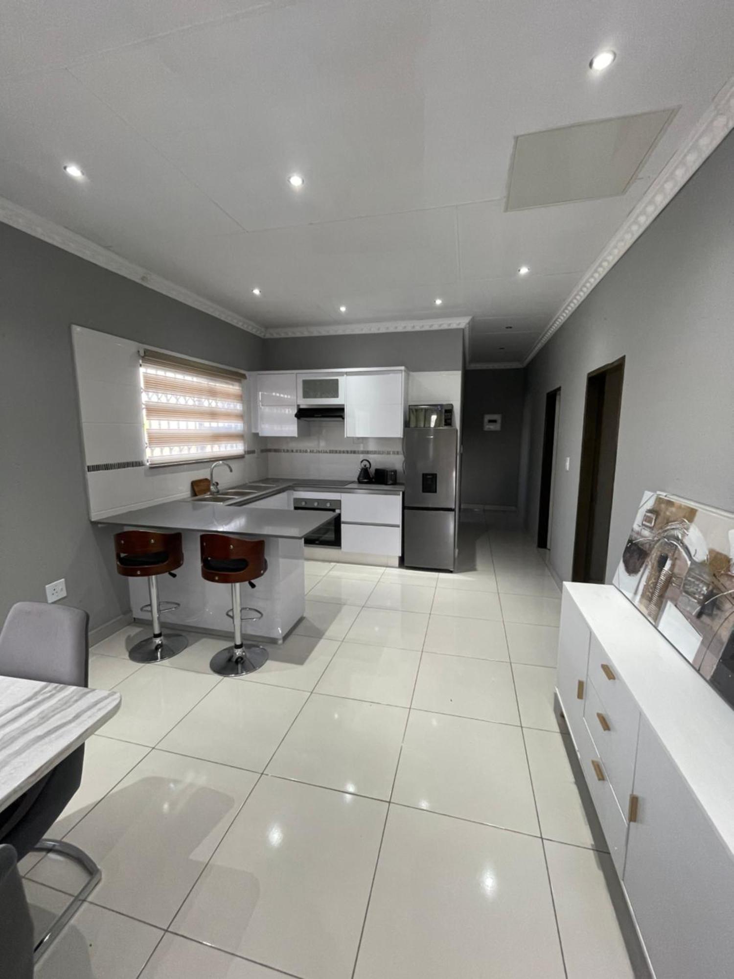 Kings View Exclusive Villas Pretoria-Noord Esterno foto